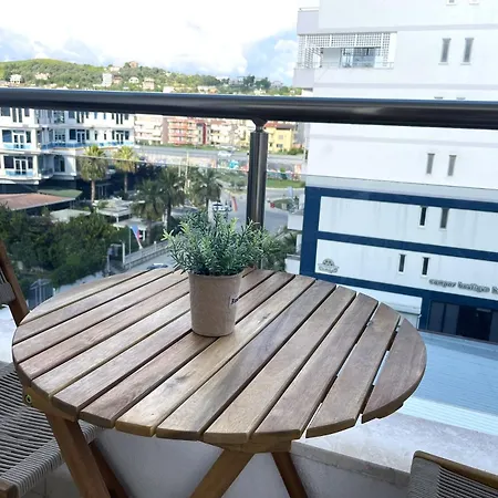 Boho Apartmán Golem (Tirana)